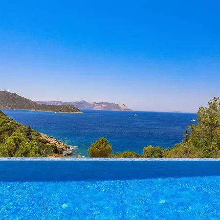 Villa Suer- Maviye Acilan Essiz Bir Sizlerle *