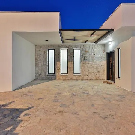 Villa Suer- Maviye Acilan Essiz Bir Sizlerle
