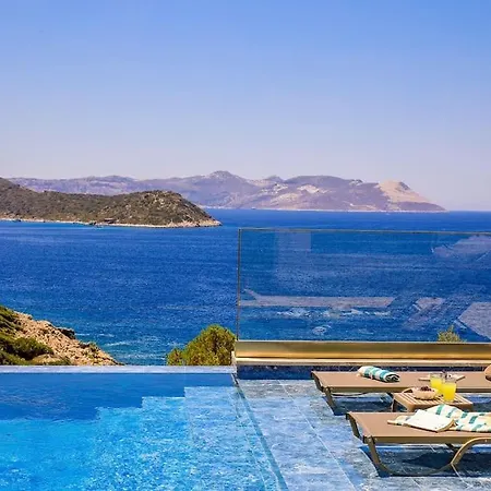 Villa Suer- Maviye Acilan Essiz Bir Sizlerle Kaş