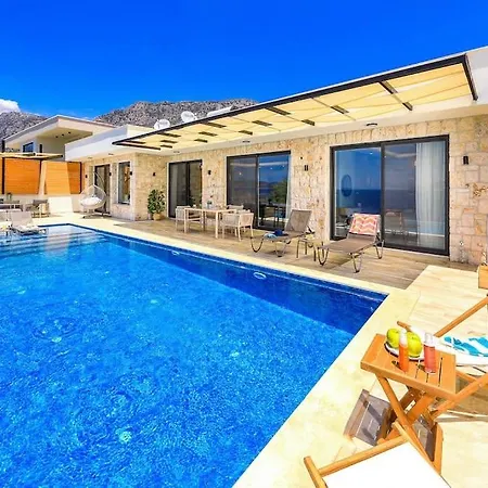 Villa Suer- Maviye Acilan Essiz Bir Sizlerle *